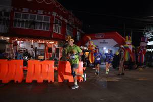 BIB: 44362
                            <button type="button" onclick="openModal(26222115)" class="btn btn-primary btn-sm float-right btn-popup" data-toggle="modal" data-target=".modal-high-quality">
                        <i class="fas fa-shopping-cart"></i> Add to Cart
                    </button>
                                            <button type="button" onclick="isThisMe(26222115, true)" class="btn btn-success btn-sm float-right btn-popup btn-isme hidden" data-toggle="tooltip" data-placement="bottom" title="นี่คือรูปของคุณใช่ไหม คลิกที่นี่เพื่อเอาเข้าอัลบั้ม">
                        <i class="fas fa-plus"></i> Add to album
                    </button>
                    <button type="button" onclick="isThisMe(26222115, false)" class="btn btn-warning btn-sm float-right btn-popup btn-isnotme hidden">
                        <i class="fas fa-ban"></i> Remove from album
                    </button>